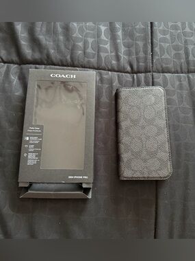 2024 iphone pro coach fold over case